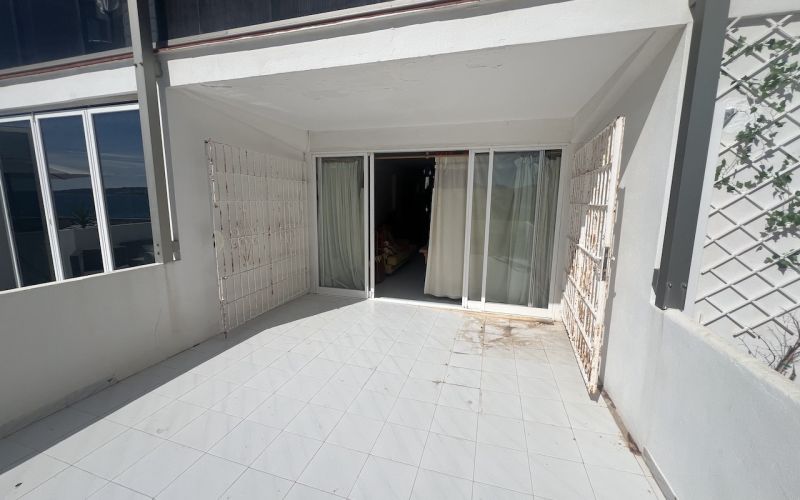APARTAMENTO CON ESPECTACULARES VISTAS AL MAR