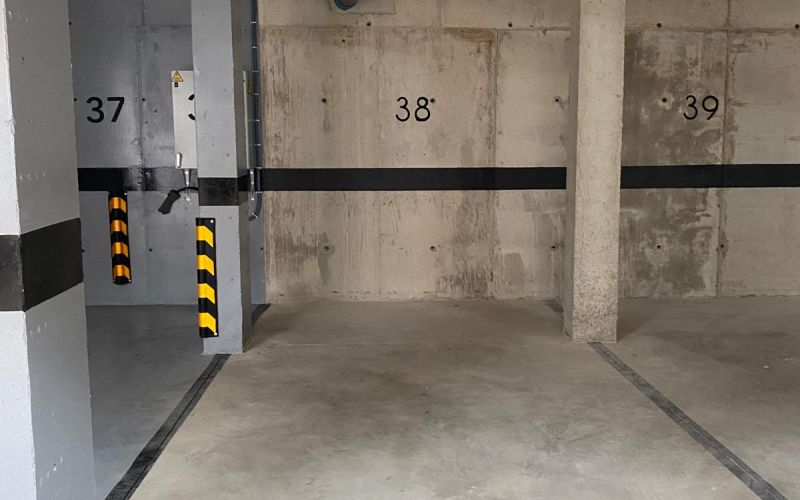 ALQUILER ÚNICAMENTE PARA EMPRESAS