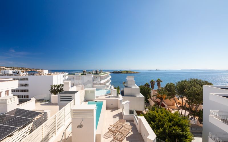 APARTAMENTO EN IBIZA A ESTRENAR CON PARKING MUY CERCA DE LA PLAYA