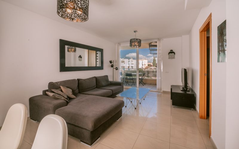 ESPECTACULAR ÁTICO CON VISTAS A DALT VILA