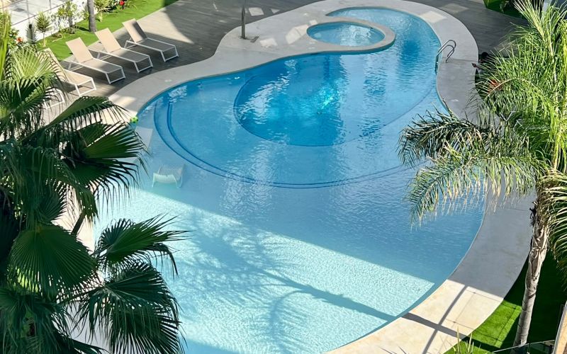A ESTRENAR!!! ESPECTACULAR PLANTA BAJA DE 3 HABITACIONES CON 296M2 DE JARDÍN