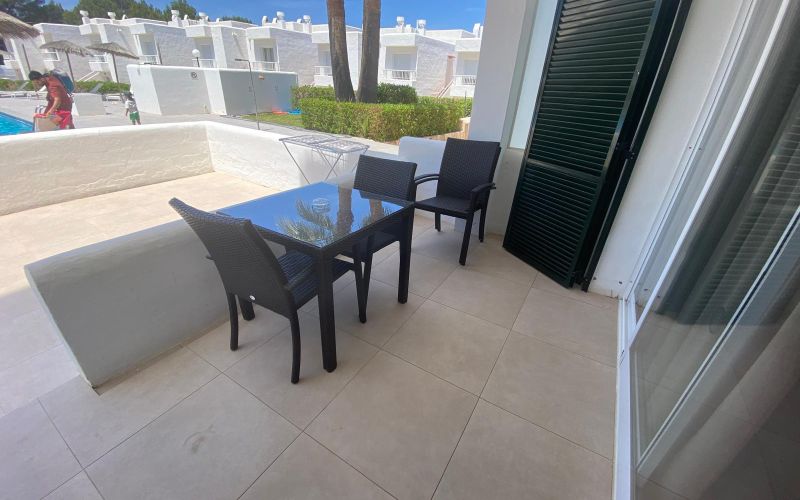 OPORTUNIDAD!!! APARTAMENTO DE 1 HABITACIÓN CON UNOS 20M2 DE TERRAZA CON PISCINA COMUNITARIA