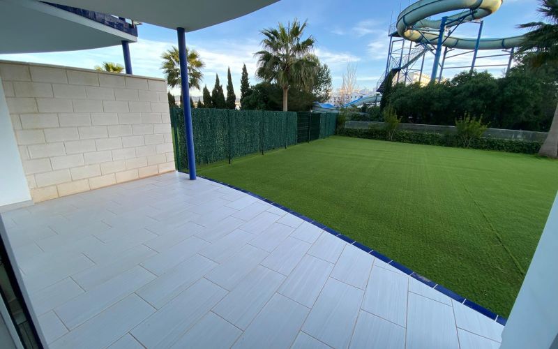 A ESTRENAR!!! ESPECTACULAR PLANTA BAJA DE 3 HABITACIONES CON 296M2 DE JARDÍN