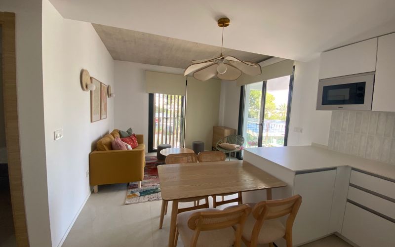 ALQUILER ÚNICAMENTE PARA EMPRESAS