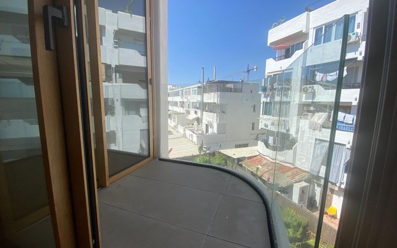 APARTAMENTO EN IBIZA A ESTRENAR CON PARKING MUY CERCA DE LA PLAYA