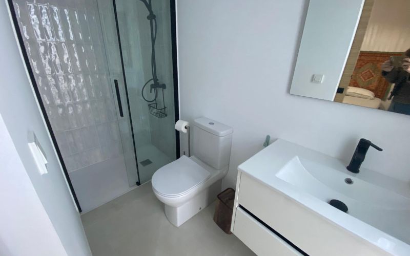 PLANTA BAJA  A ESTRENAR MUY CERCA  DE LA PLAYA