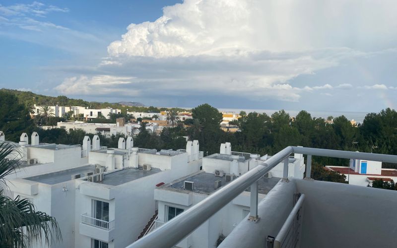 ÁTICO DE 2 HABITACIONES CON VISTAS AL MAR