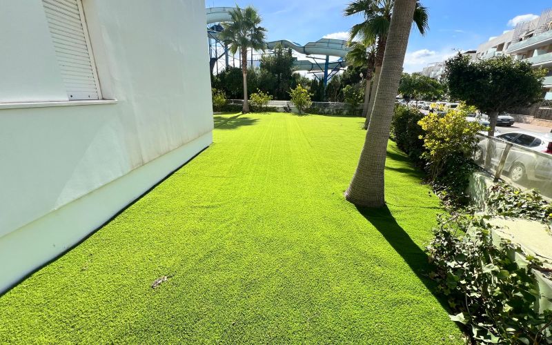A ESTRENAR!!! ESPECTACULAR PLANTA BAJA DE 3 HABITACIONES CON 296M2 DE JARDÍN