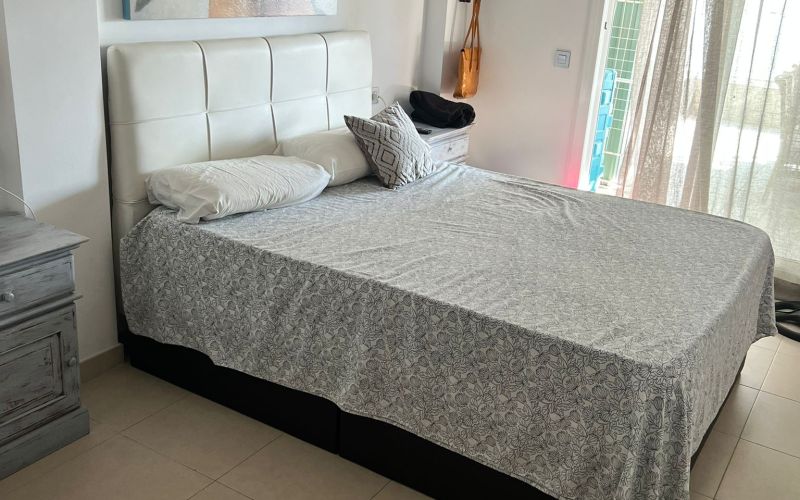 APARTAMENTO DE 2 HABITACIONES CON GRAN TERRAZA CON VISTAS AL MAR