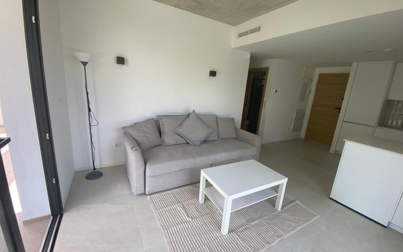 ESPECTACULAR PLANTA BAJA  DE 2 HABITACIONES A ESTRENAR CON GRAN JARDÍN CERCA DE LA PLAYA